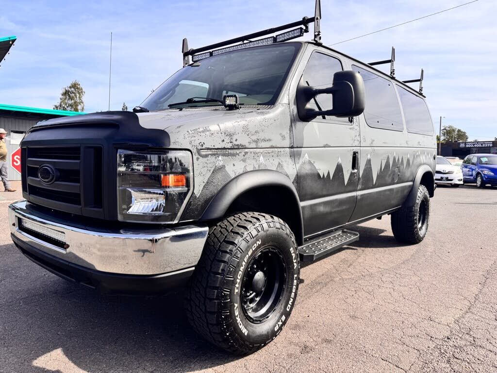 2008 FORD E-350