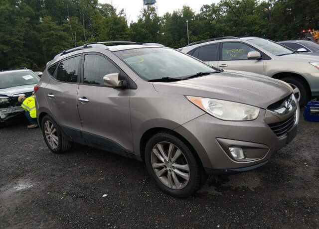 2012 HYUNDAI Tucson