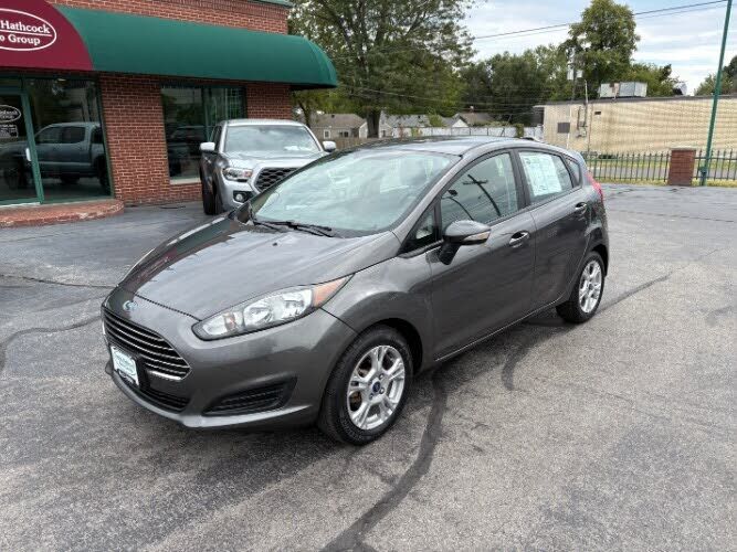 2016 FORD Fiesta