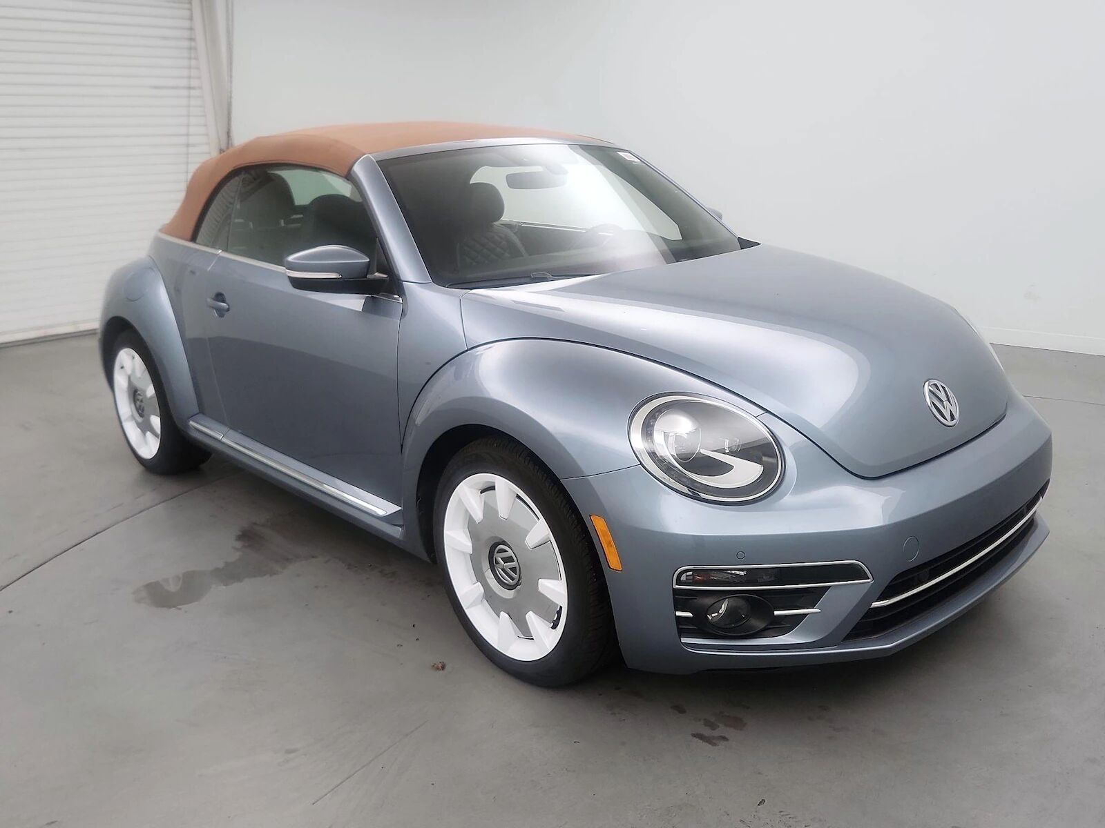 2019 VOLKSWAGEN Beetle