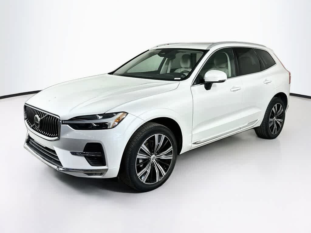 2022 VOLVO XC60