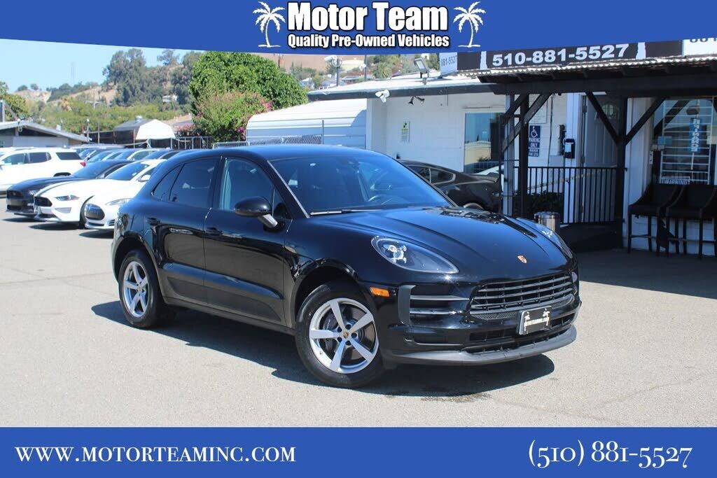 2021 PORSCHE Macan