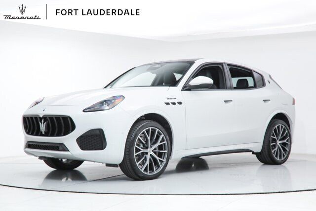 2026 MASERATI Grecale