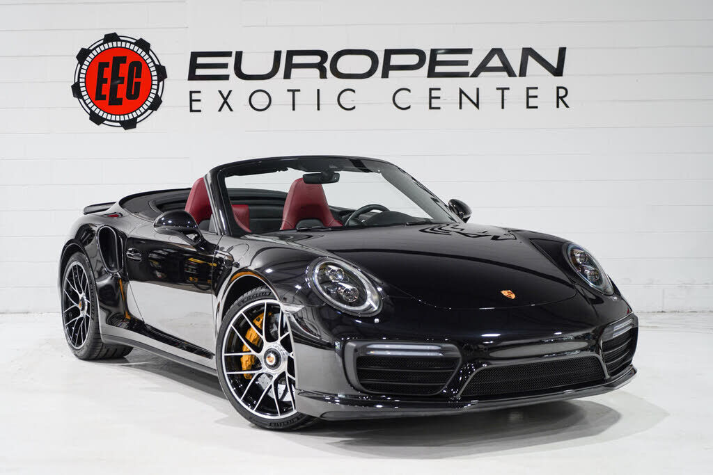 2017 PORSCHE 911