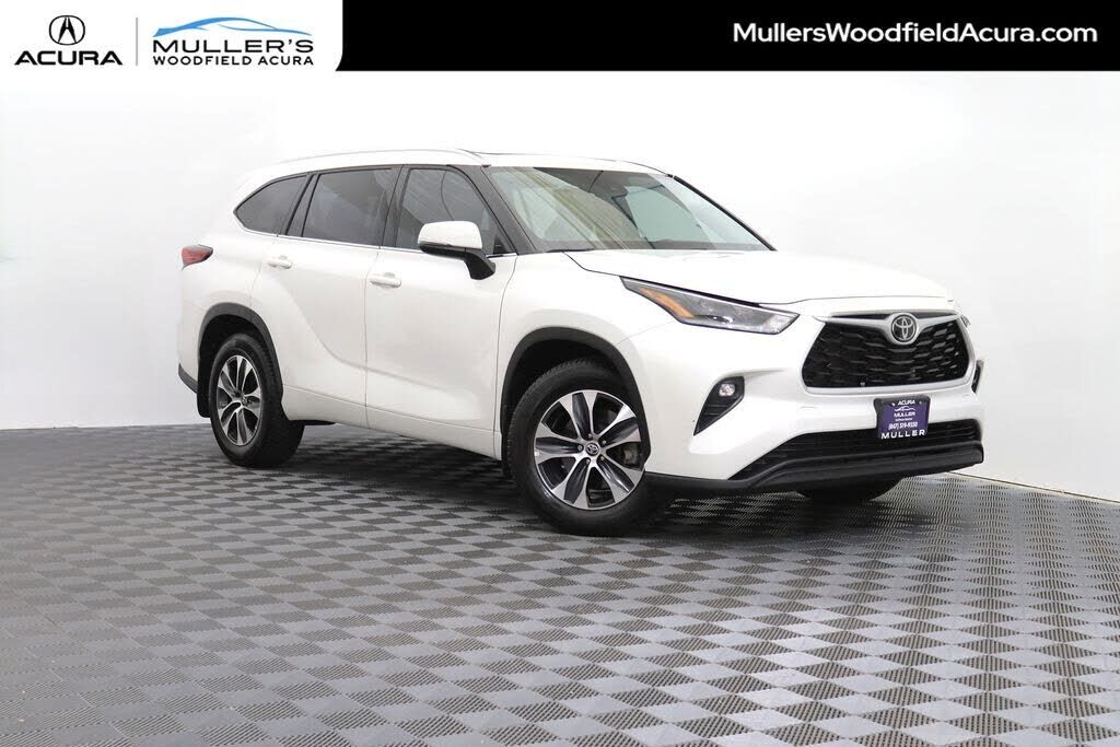 2021 TOYOTA Highlander