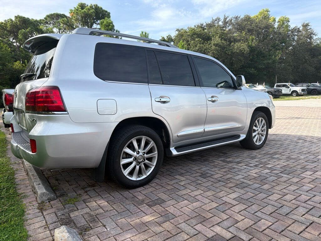 2011 Lexus LX
