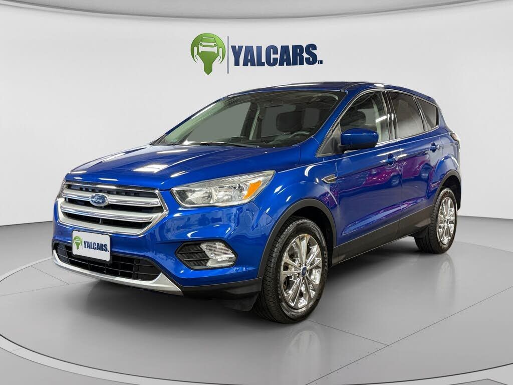 2017 FORD Escape