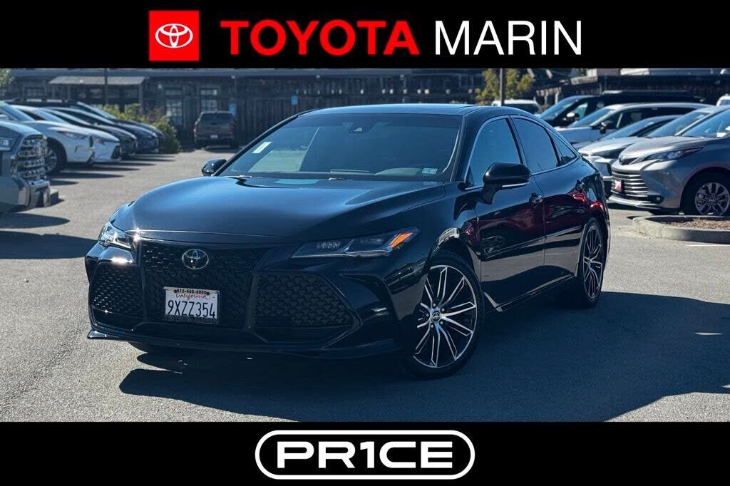 2022 TOYOTA Avalon