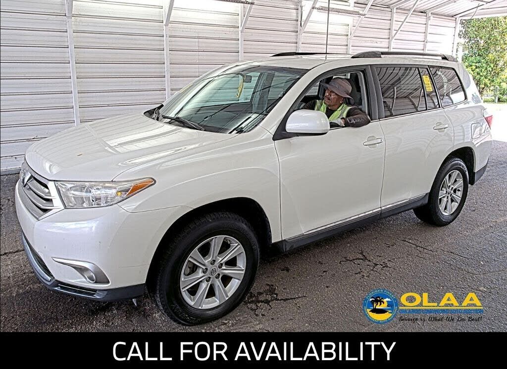 2013 TOYOTA Highlander