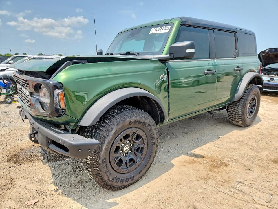 2024 FORD Bronco