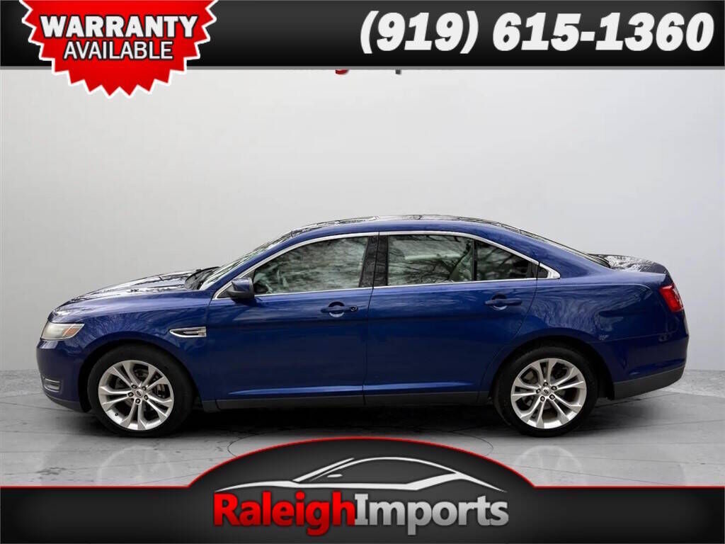 2013 FORD Taurus