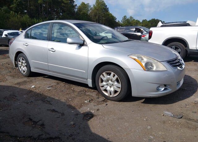 2011 NISSAN Altima