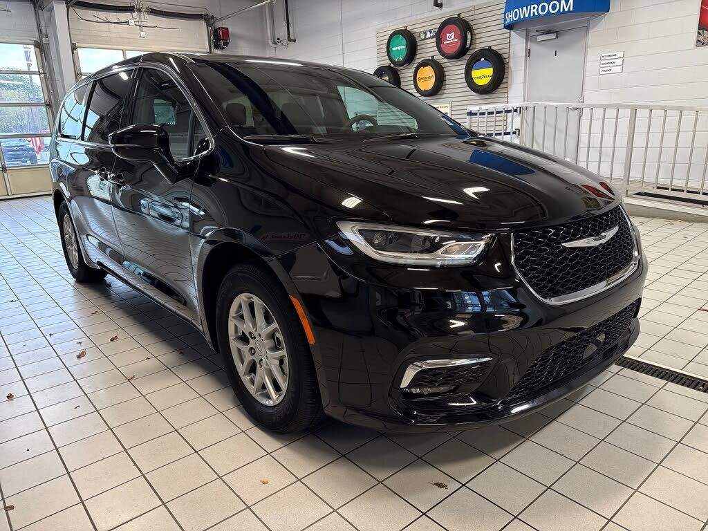 2026 CHRYSLER Pacifica