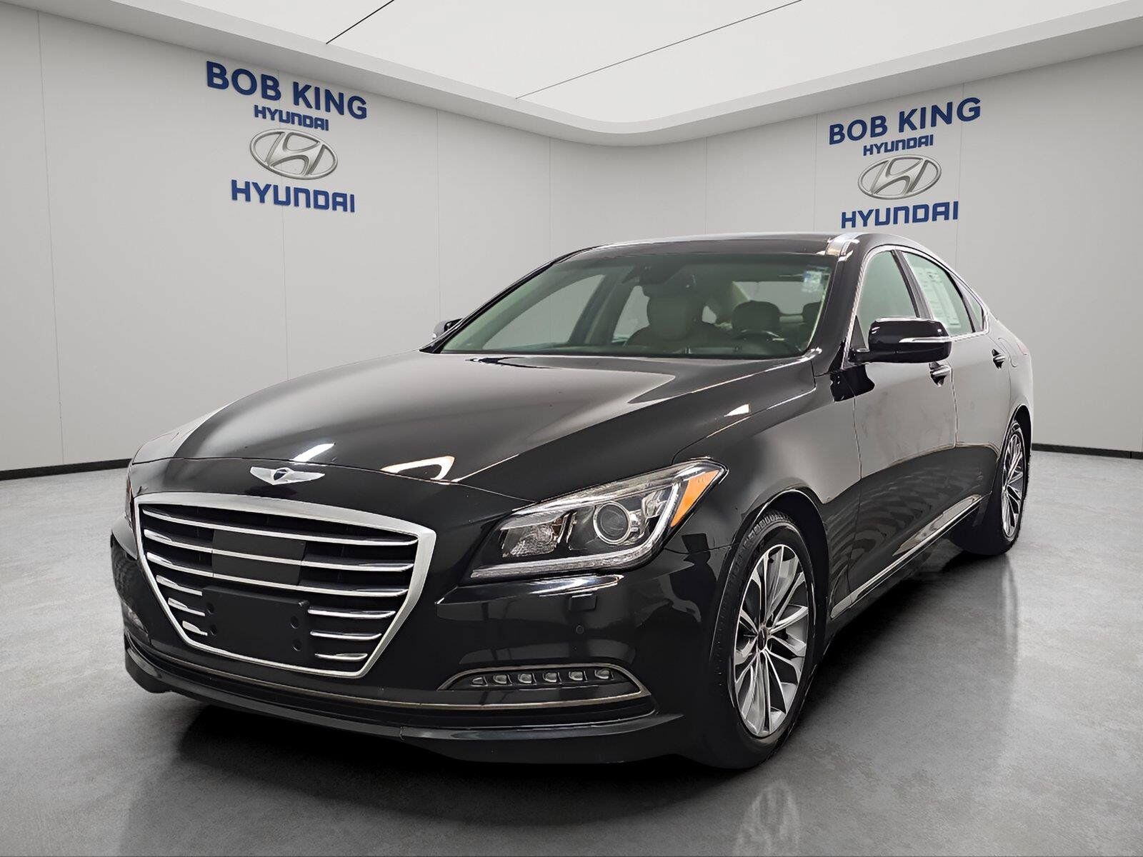 2016 HYUNDAI Genesis