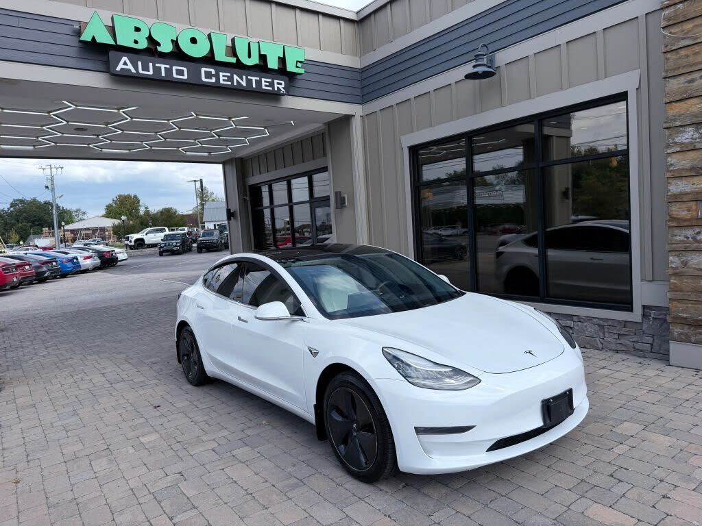 2020 TESLA Model 3