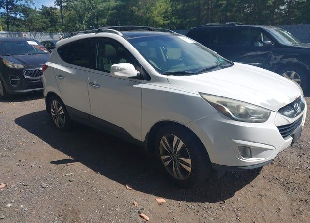 2015 HYUNDAI Tucson