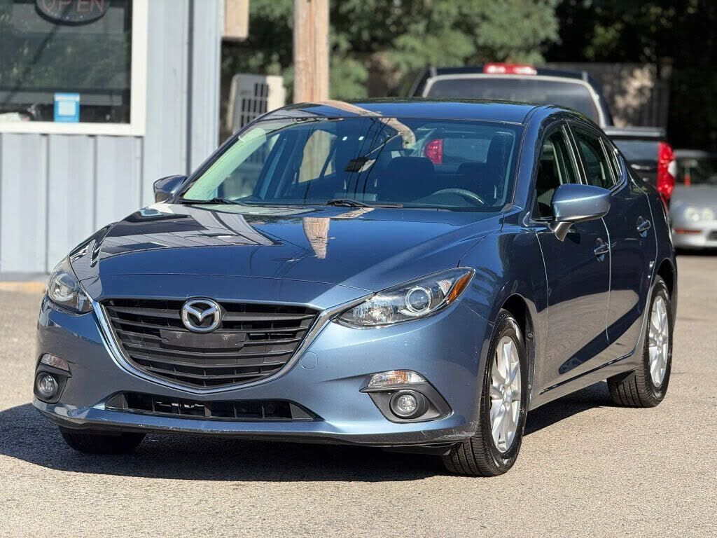 2015 MAZDA Mazda3