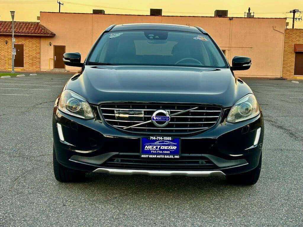 2016 VOLVO XC60
