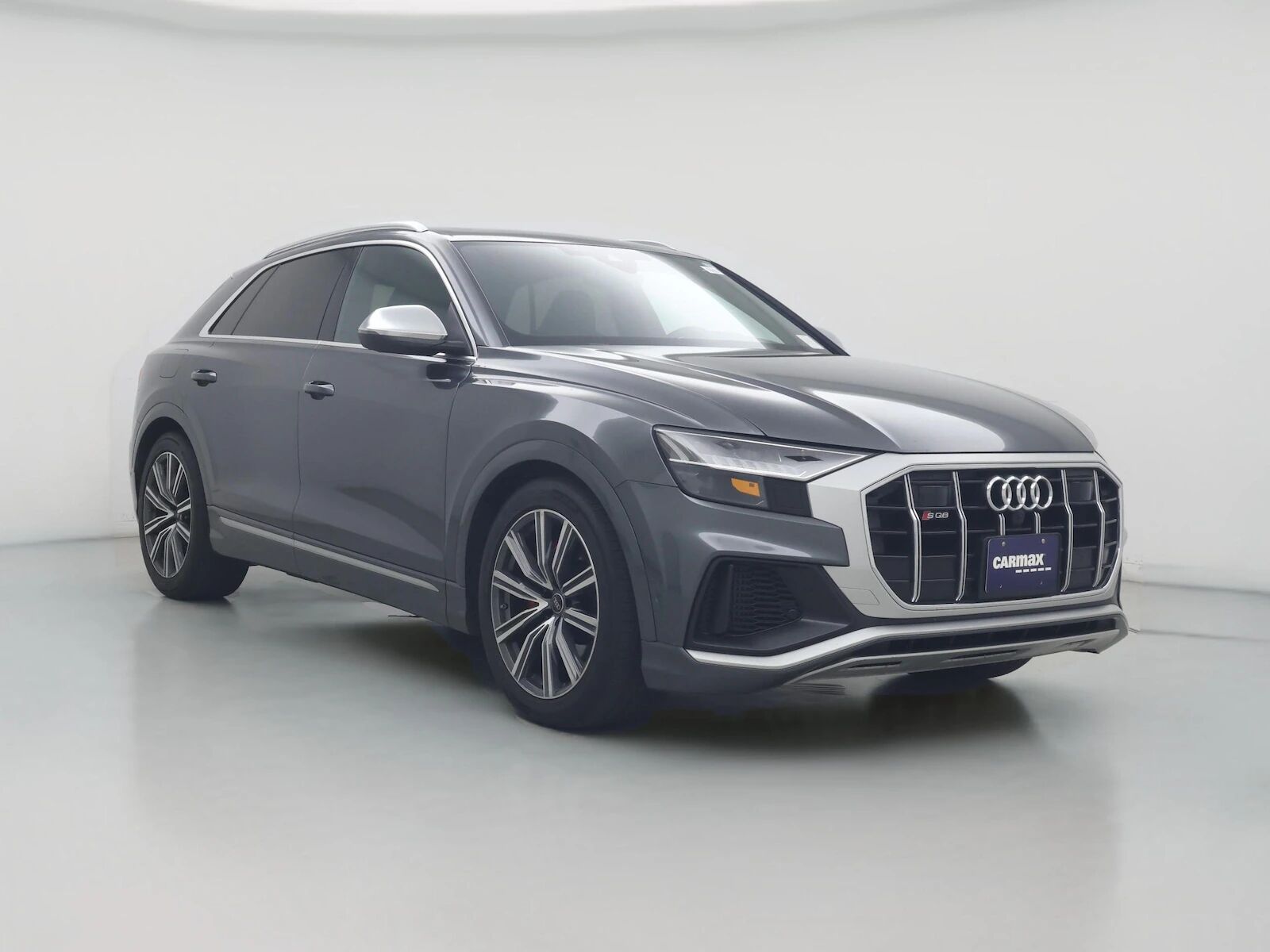 2023 AUDI SQ8