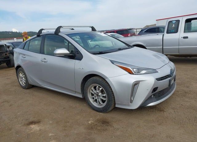 2019 TOYOTA PRIUS