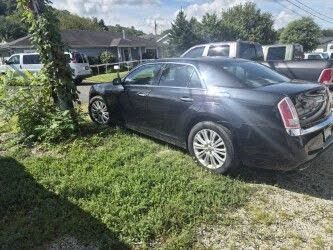2011 CHRYSLER 300C