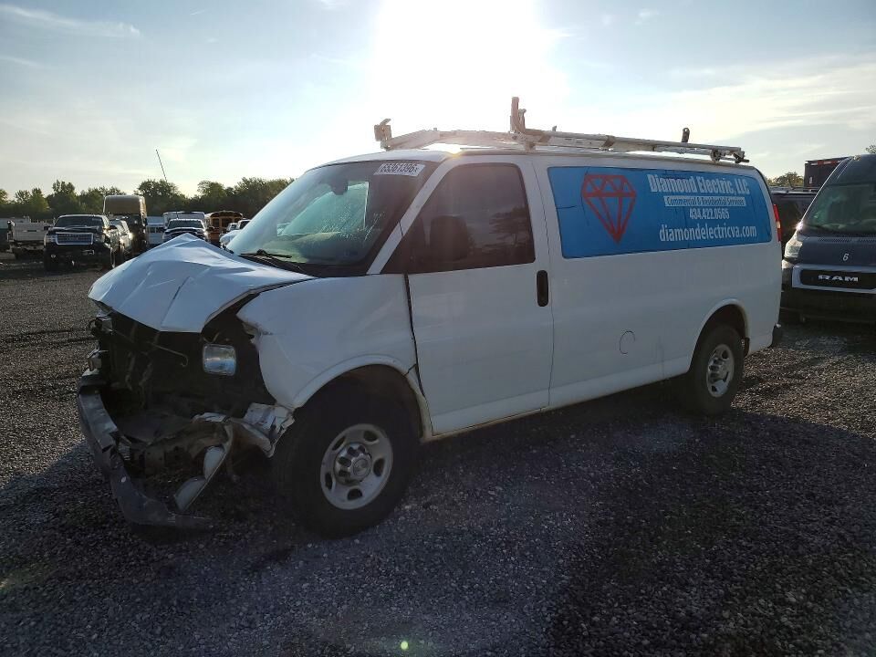 2013 CHEVROLET Express