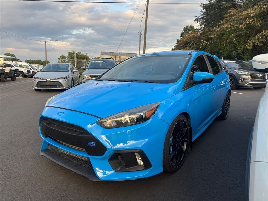2017 FORD Focus