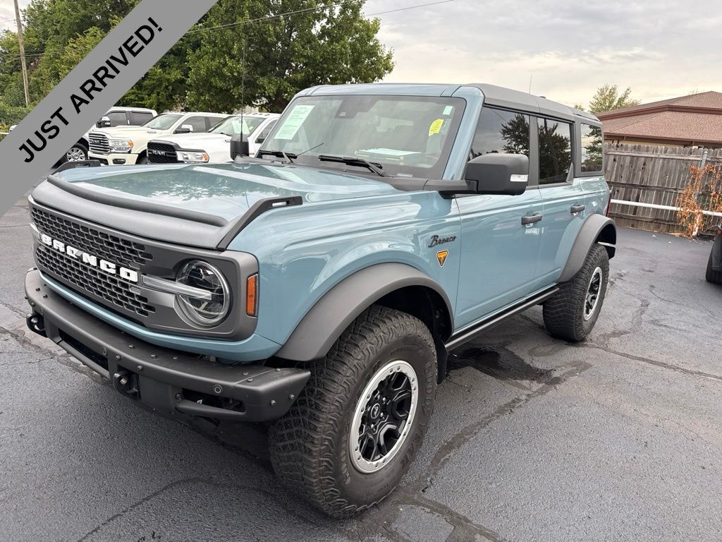 2022 FORD Bronco