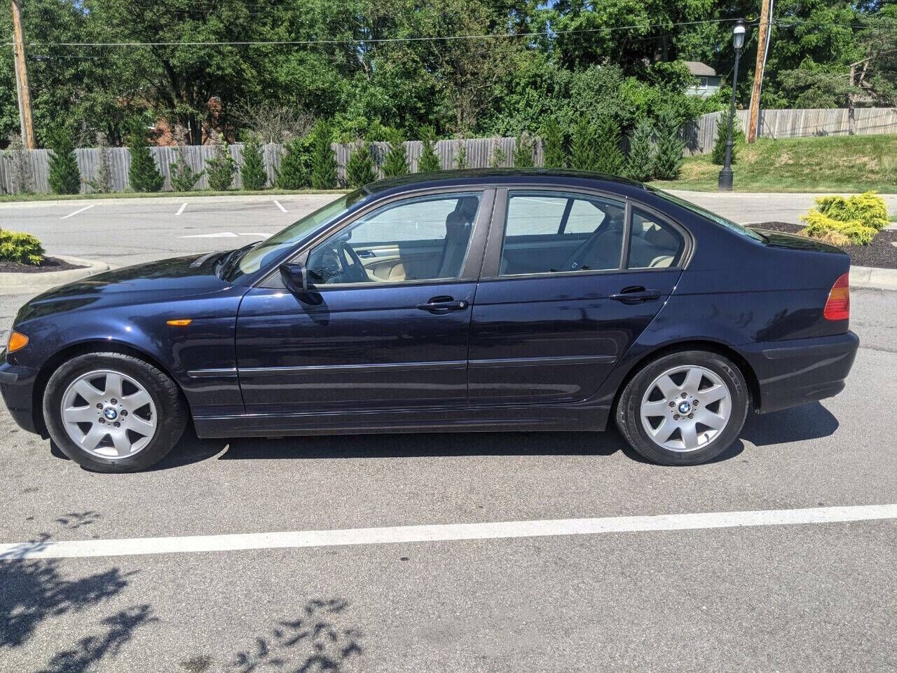 2002 BMW 325i