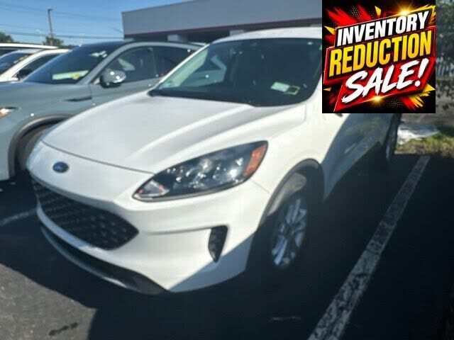 2021 FORD Escape