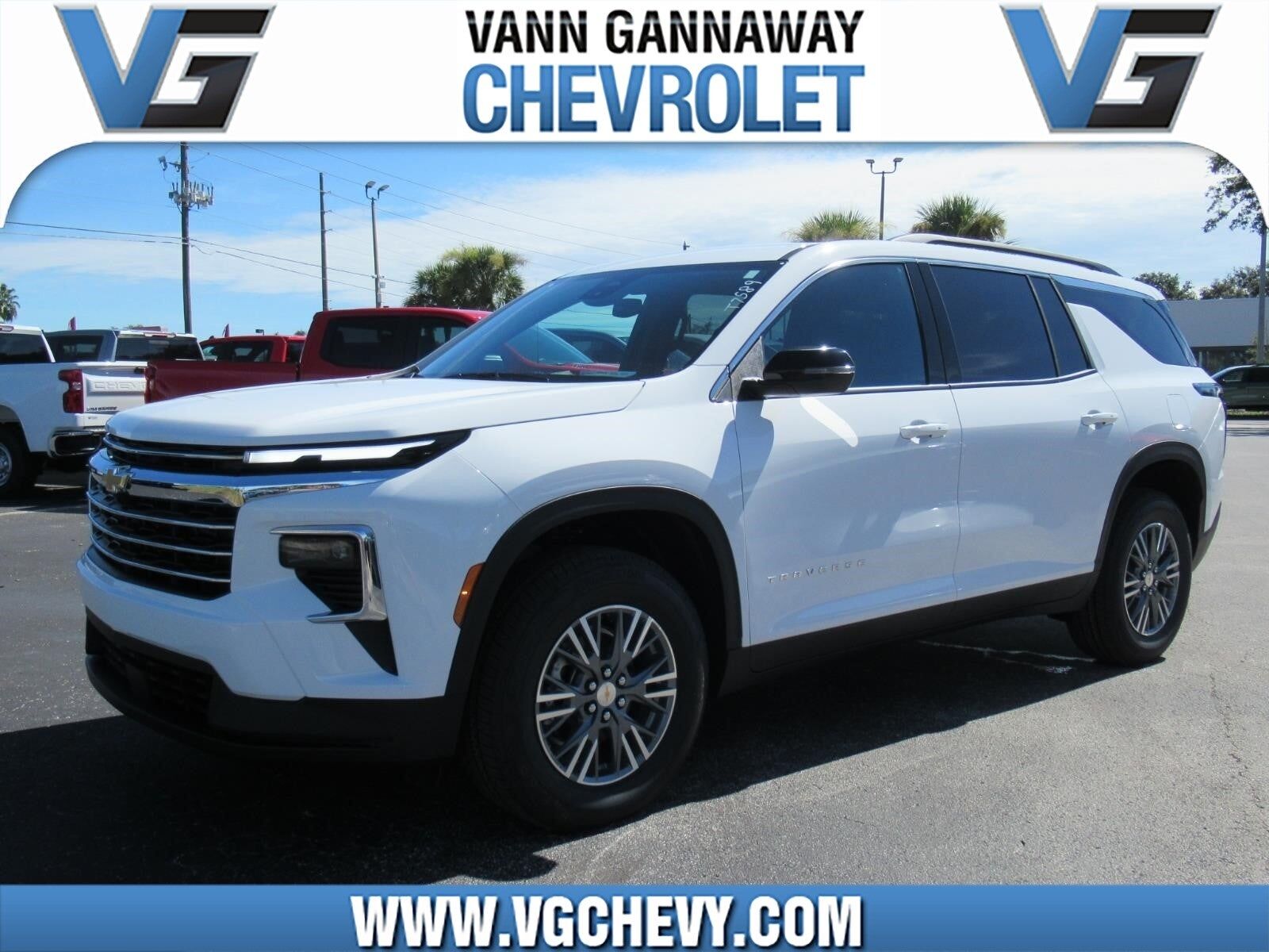 2027 CHEVROLET Traverse