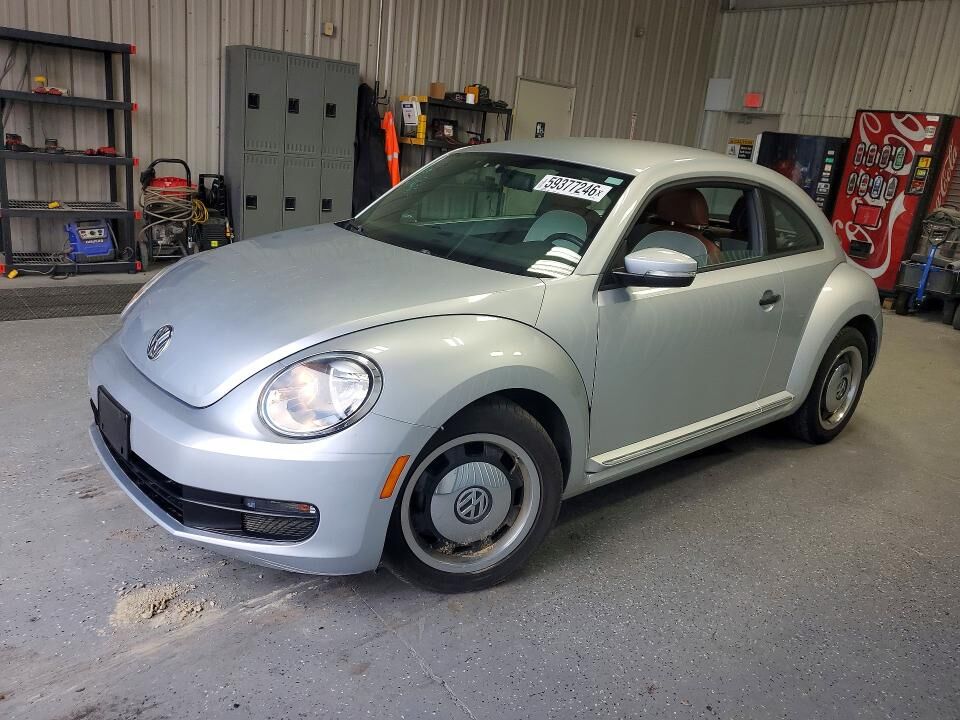 2015 VOLKSWAGEN Beetle