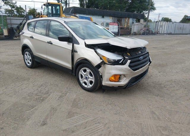 2017 FORD Escape