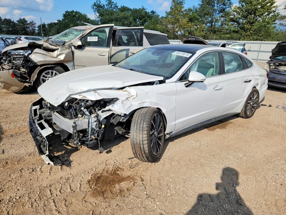 2022 HYUNDAI Sonata
