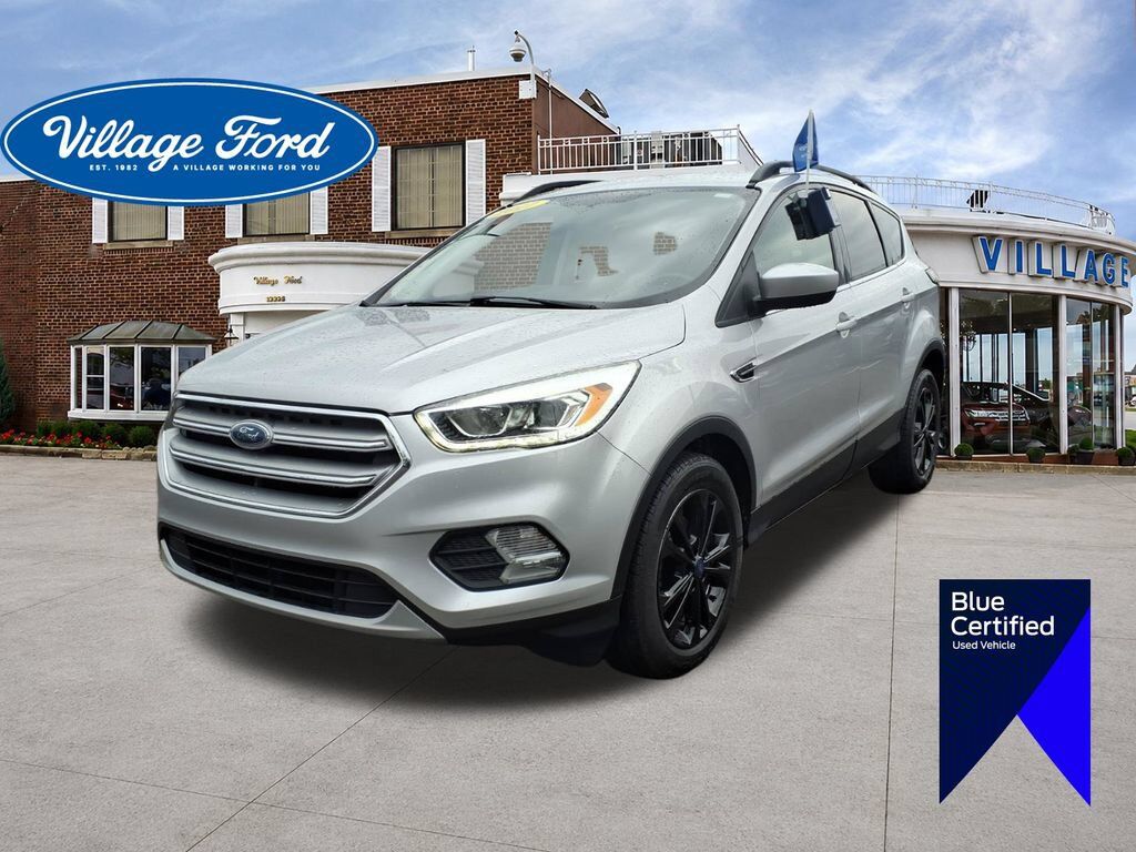 2017 FORD Escape