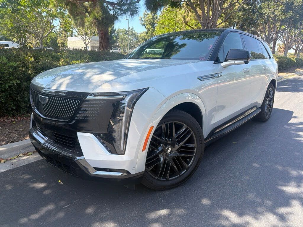2025 CADILLAC Escalade IQ