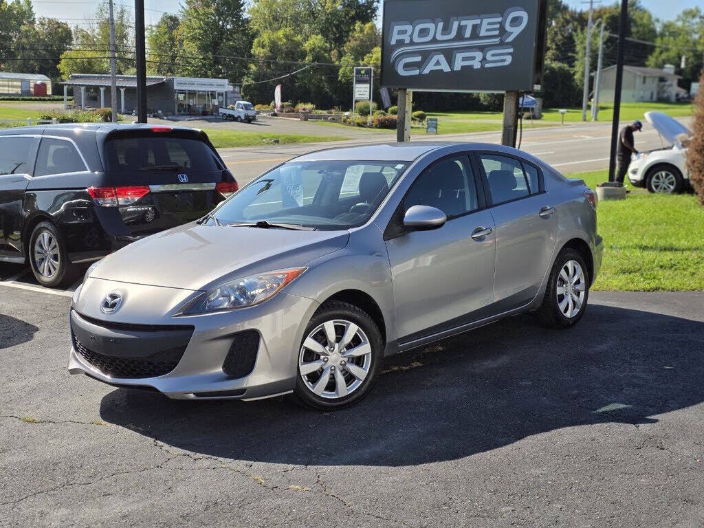 2013 MAZDA Mazda3