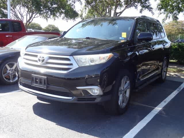 2013 TOYOTA Highlander