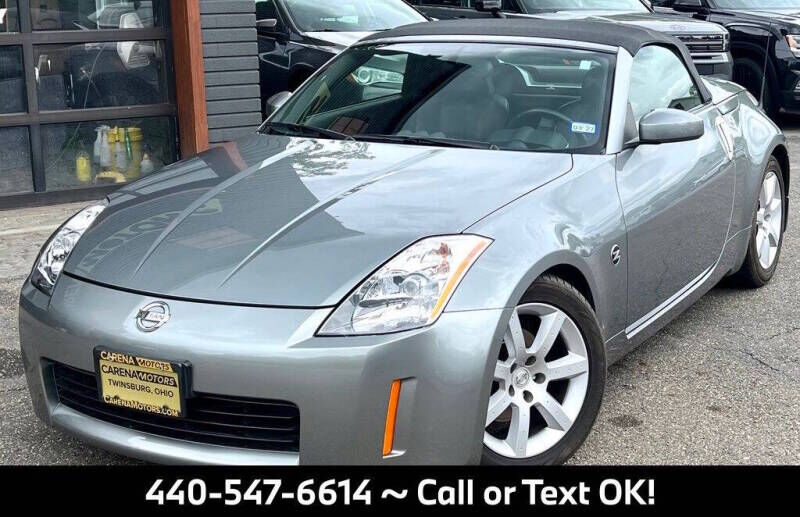 2005 NISSAN 350Z