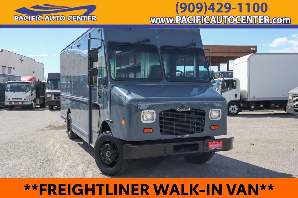 2020 FREIGHTLINER MT 45G Front Gasoline Engine Walk in Van Chassis