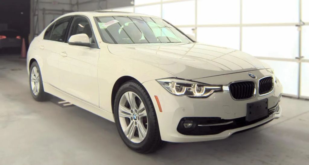 2017 BMW 330i