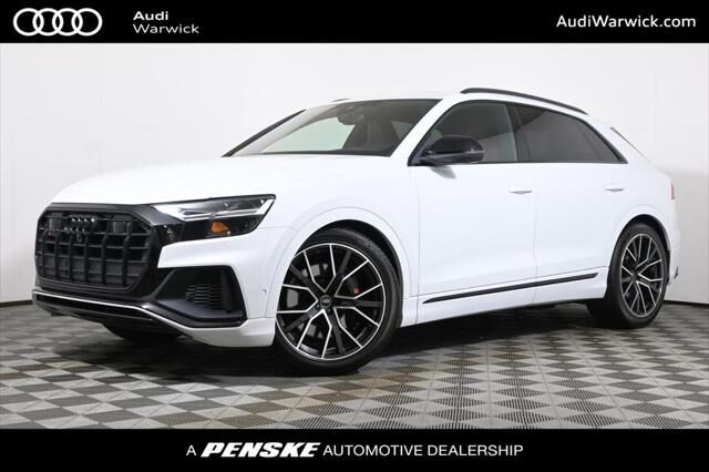 2022 AUDI SQ8