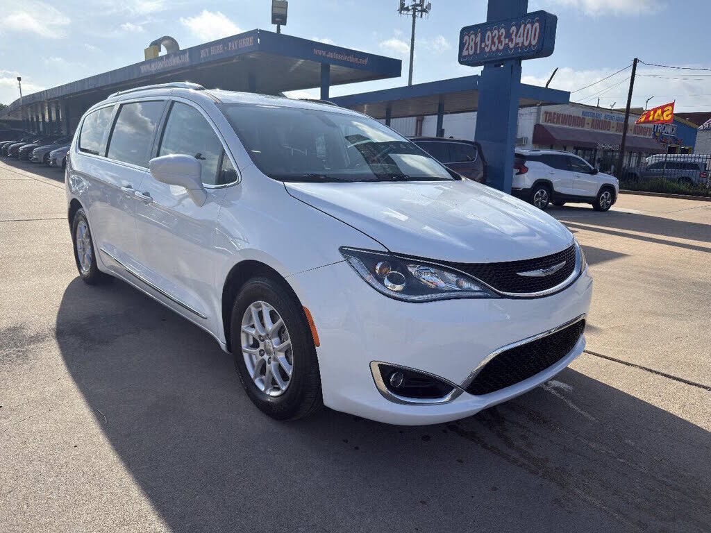 2020 CHRYSLER Pacifica