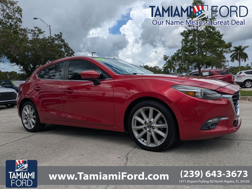 2017 MAZDA Mazda3