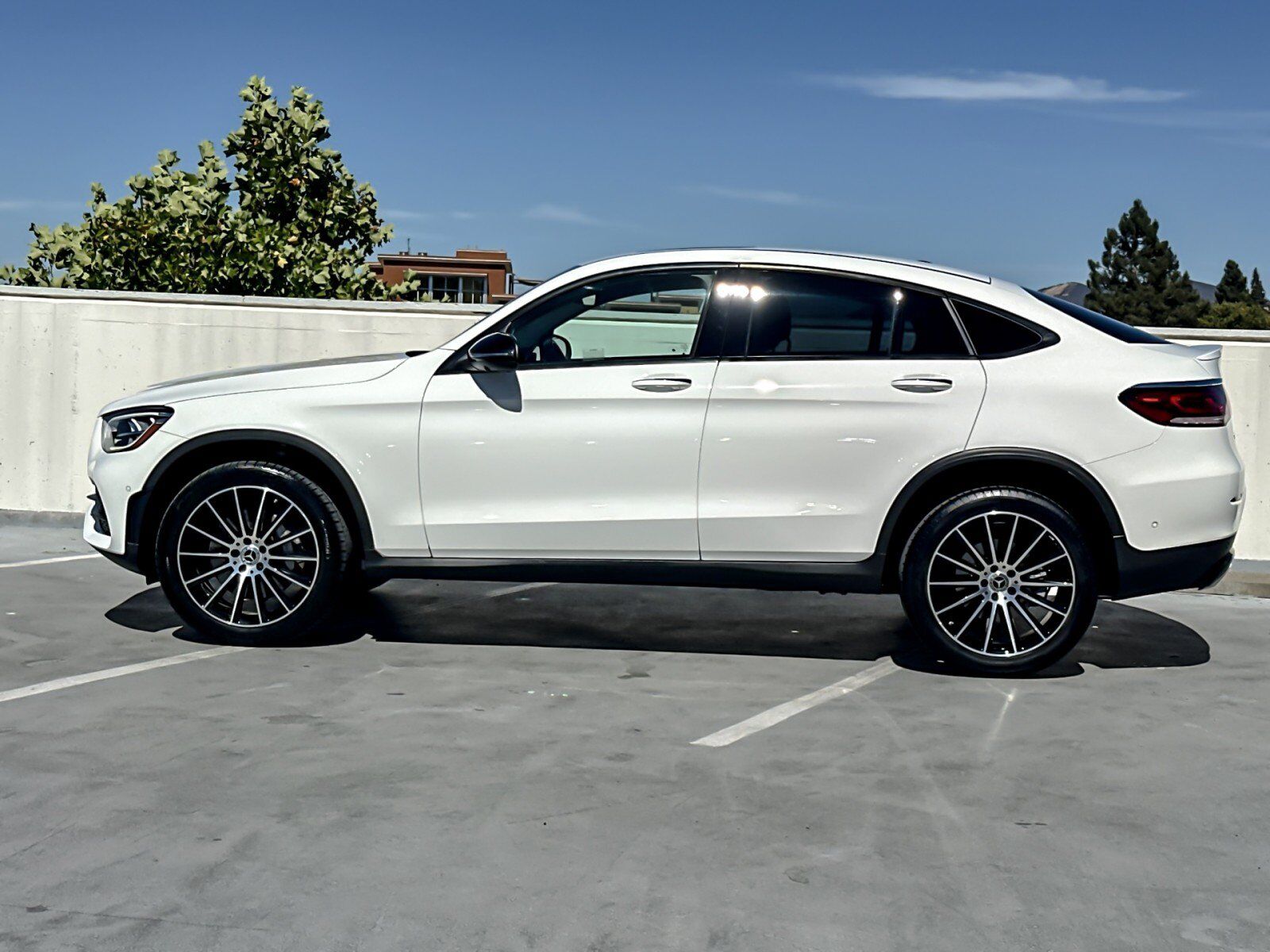 2023 Mercedes-Benz GLC-Class