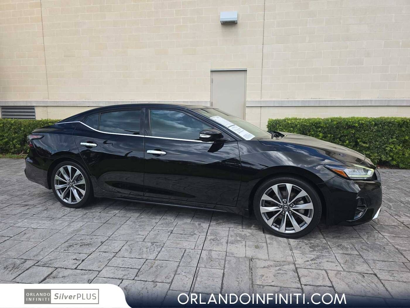 2021 NISSAN Maxima