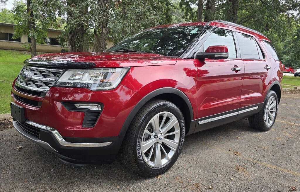 2019 FORD Explorer