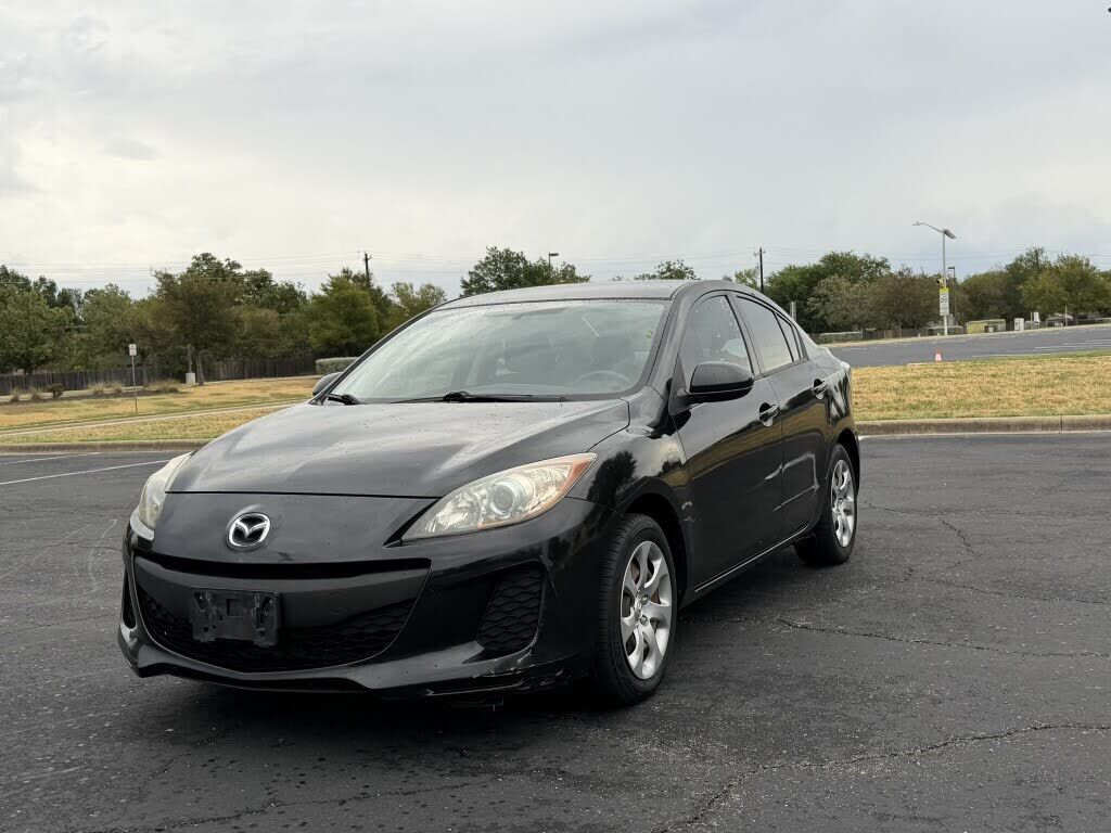 2013 MAZDA Mazda3