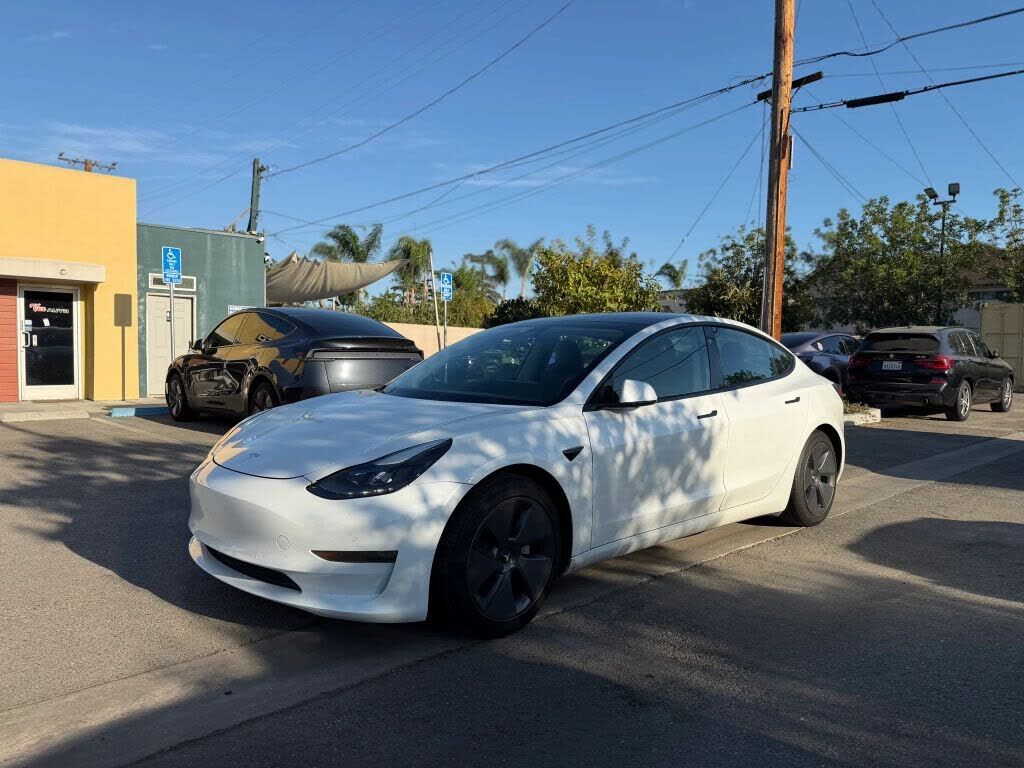 2021 TESLA Model 3