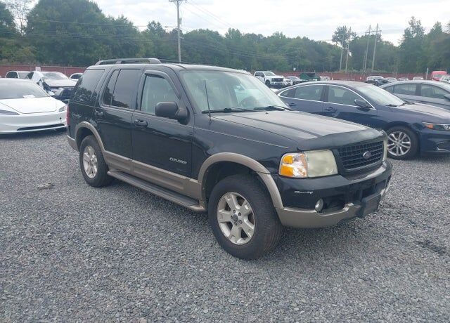 2004 FORD Explorer